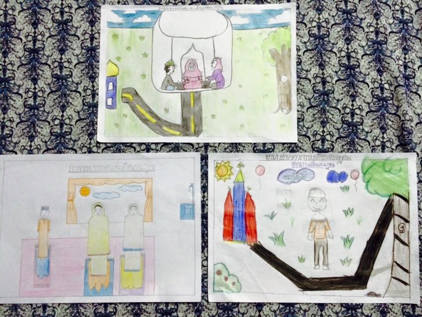 ผลงานนักเรียน : รูปวาดพี่น้องมุสลิมกำลังละหมาดและอ่านอัลกรุอาน